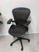 Herman Miller Aeron Size B