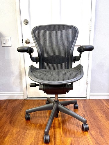 Herman miller aeron - miller, chair